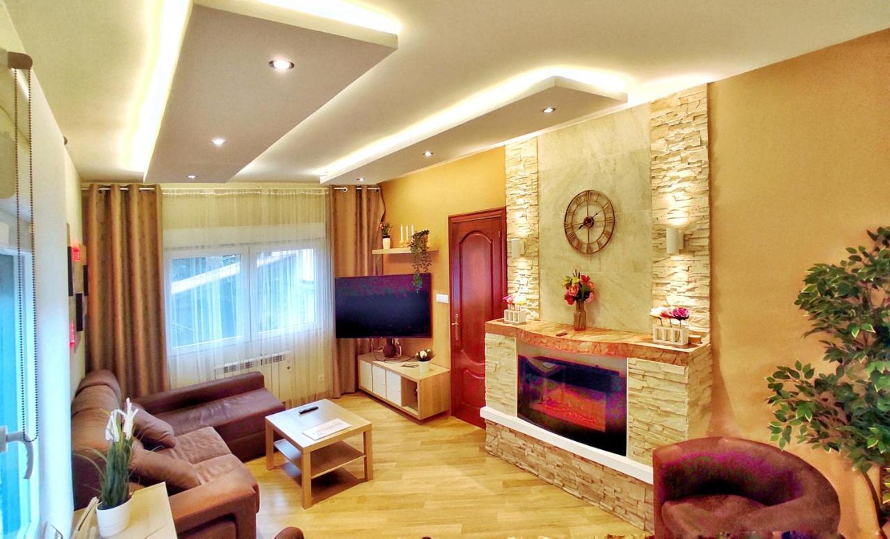 BergondoCasa En Cortinanアパートメント エクステリア 写真